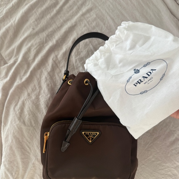 NEW WITH BOX/TAG Prada Duet Re-Nylon bucket bag - Picture 3 of 5
